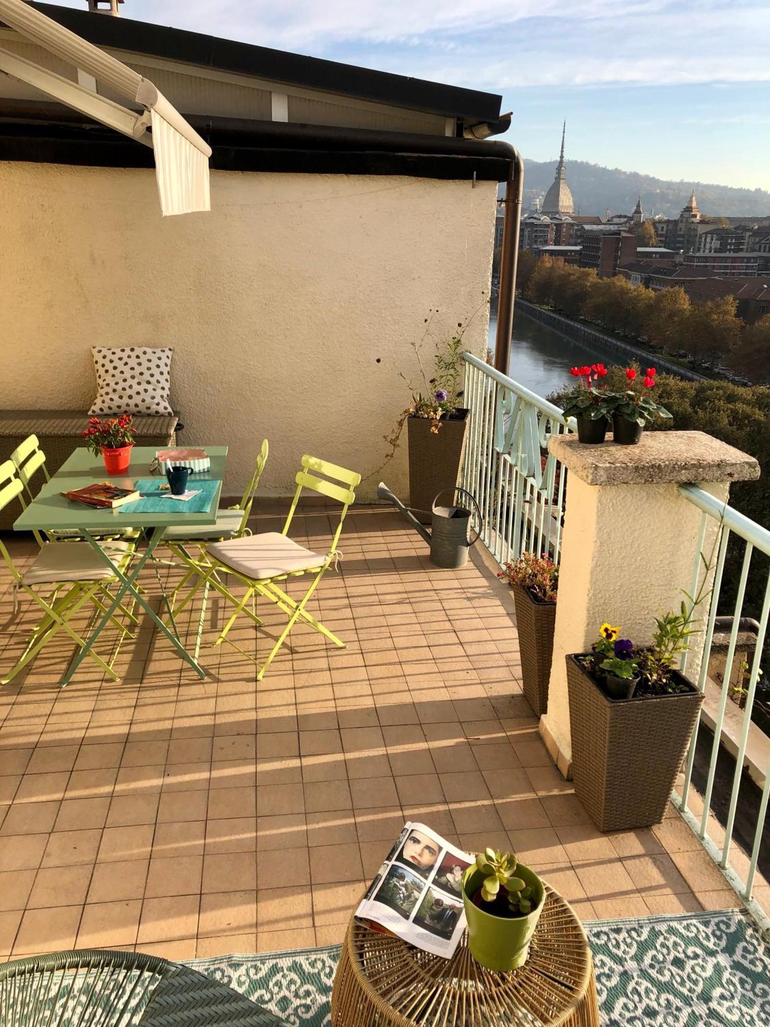 Attico Ellen Terrazza Con Vista Apartamento Turim Exterior foto