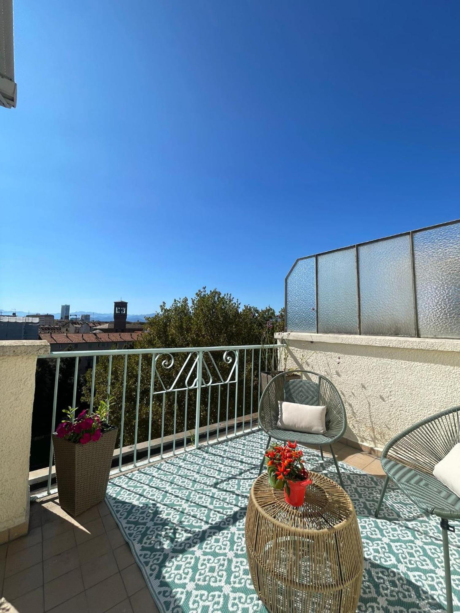 Attico Ellen Terrazza Con Vista Apartamento Turim Exterior foto